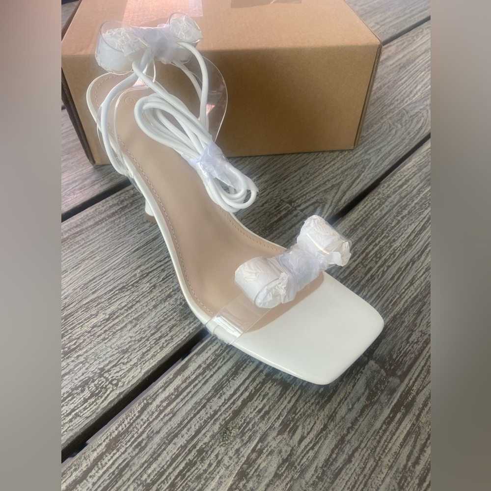 Women’s Clear Bow Heeled Sandals Strappy Lace Up, Rhinestone’s, White Sz 5.5 - Picture 6 of 6